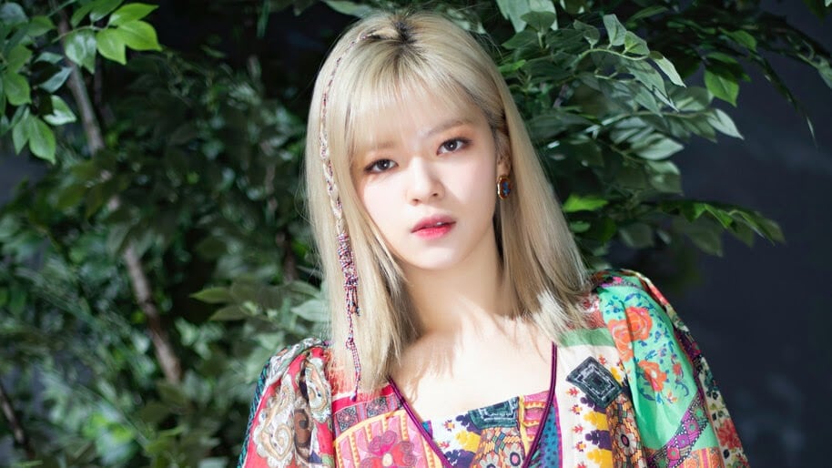 Jeongyeon twice member in a floral photoshoot