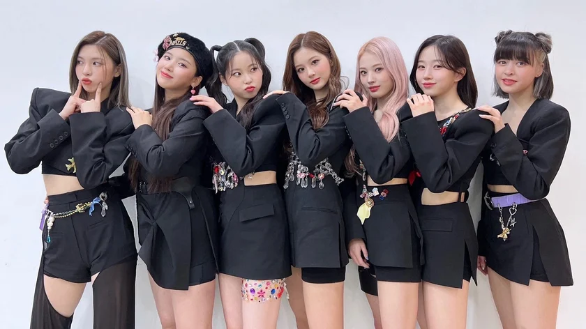 Nmixx in performance outfits for their debut song O.O.